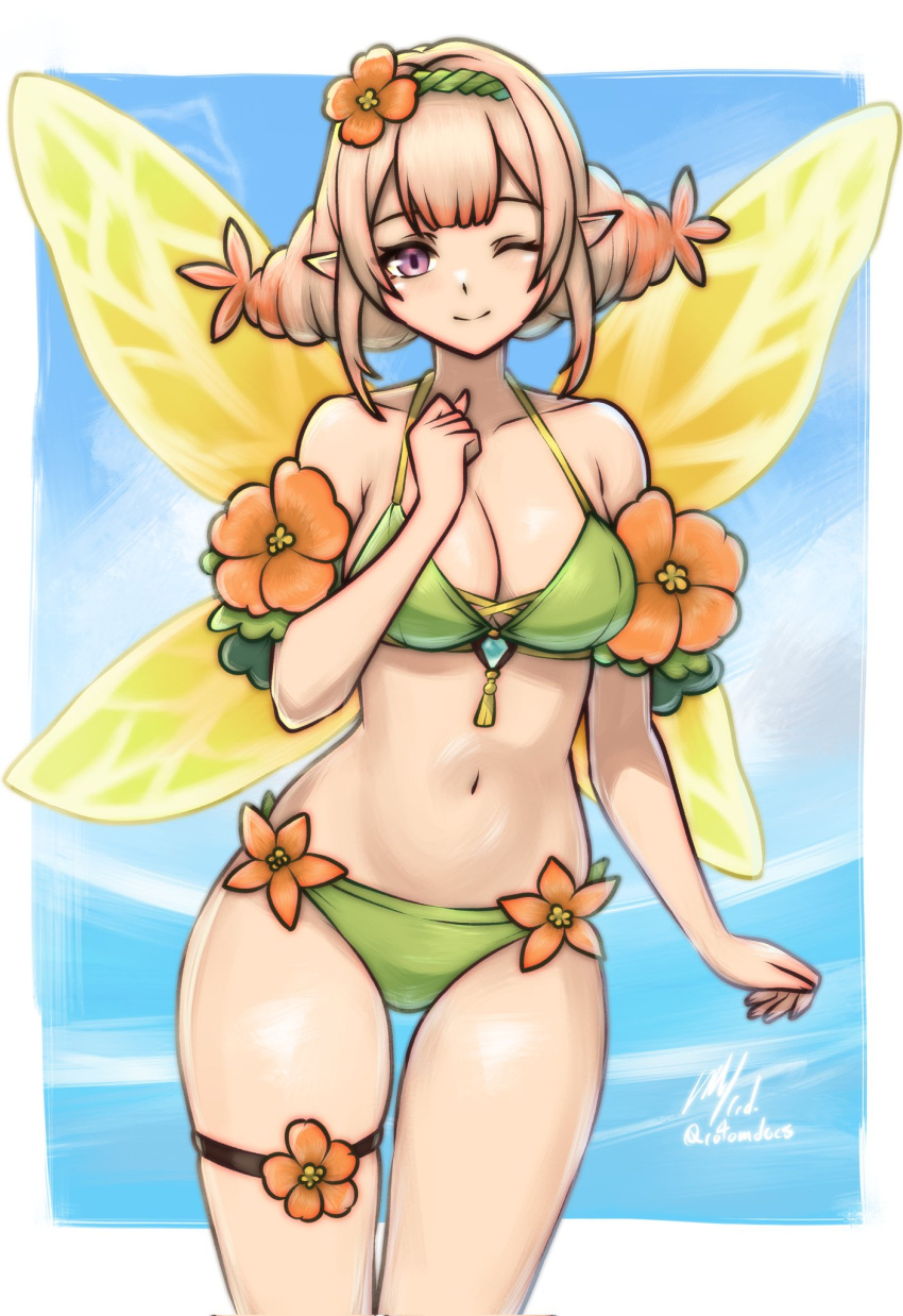 1girl 1girl ;) alluring alternate_costume bare_shoulders bikini blonde_hair cleavage closed_mouth commentary cowboy_shot english_commentary fairy fairy_wings fire_emblem fire_emblem_heroes green_bikini high_res intelligent_systems looking_at_viewer navel nintendo one_eye_closed peony_(fire_emblem) pink_eyes pointy_ears rotomdocs smile swimsuit wings